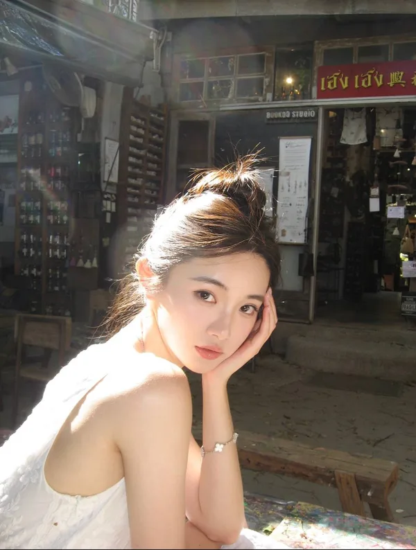 苏希婕 - 上海 Escort Model