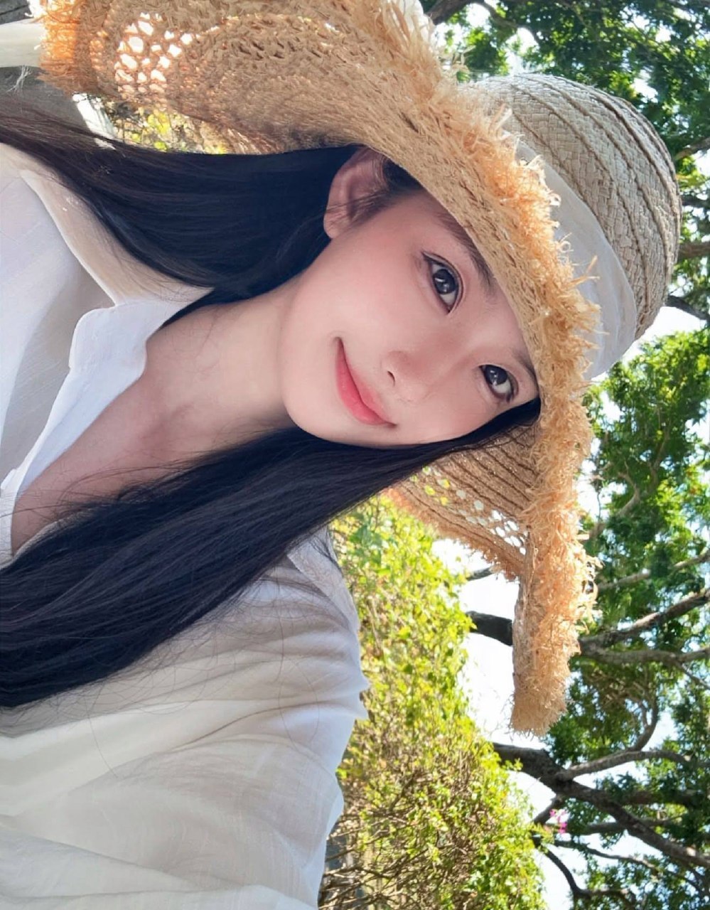 SHU YiWEN