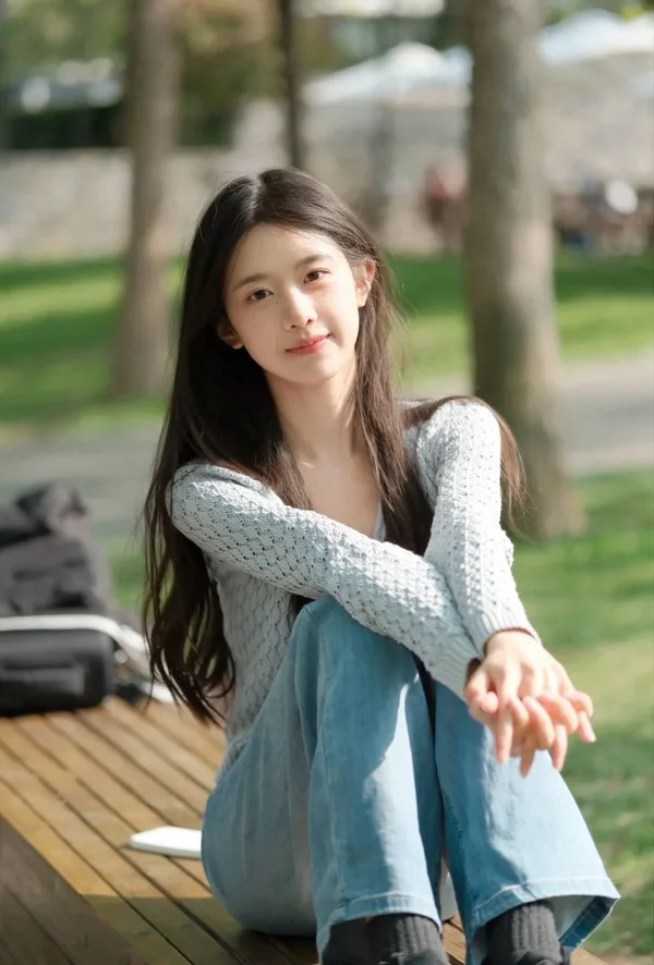 蓝希倩 - 杭州 Profile