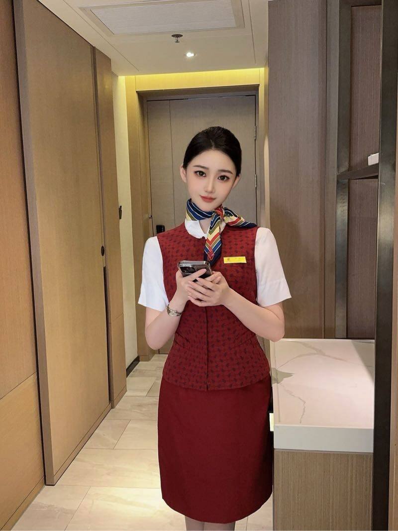 曼谷国航国姐